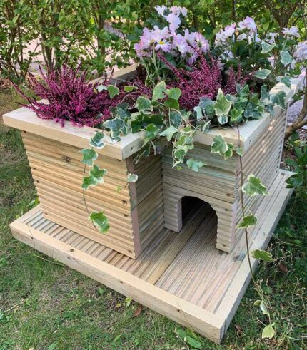 Outdoor Animal Houses - The Outdoor Kitchen Makers